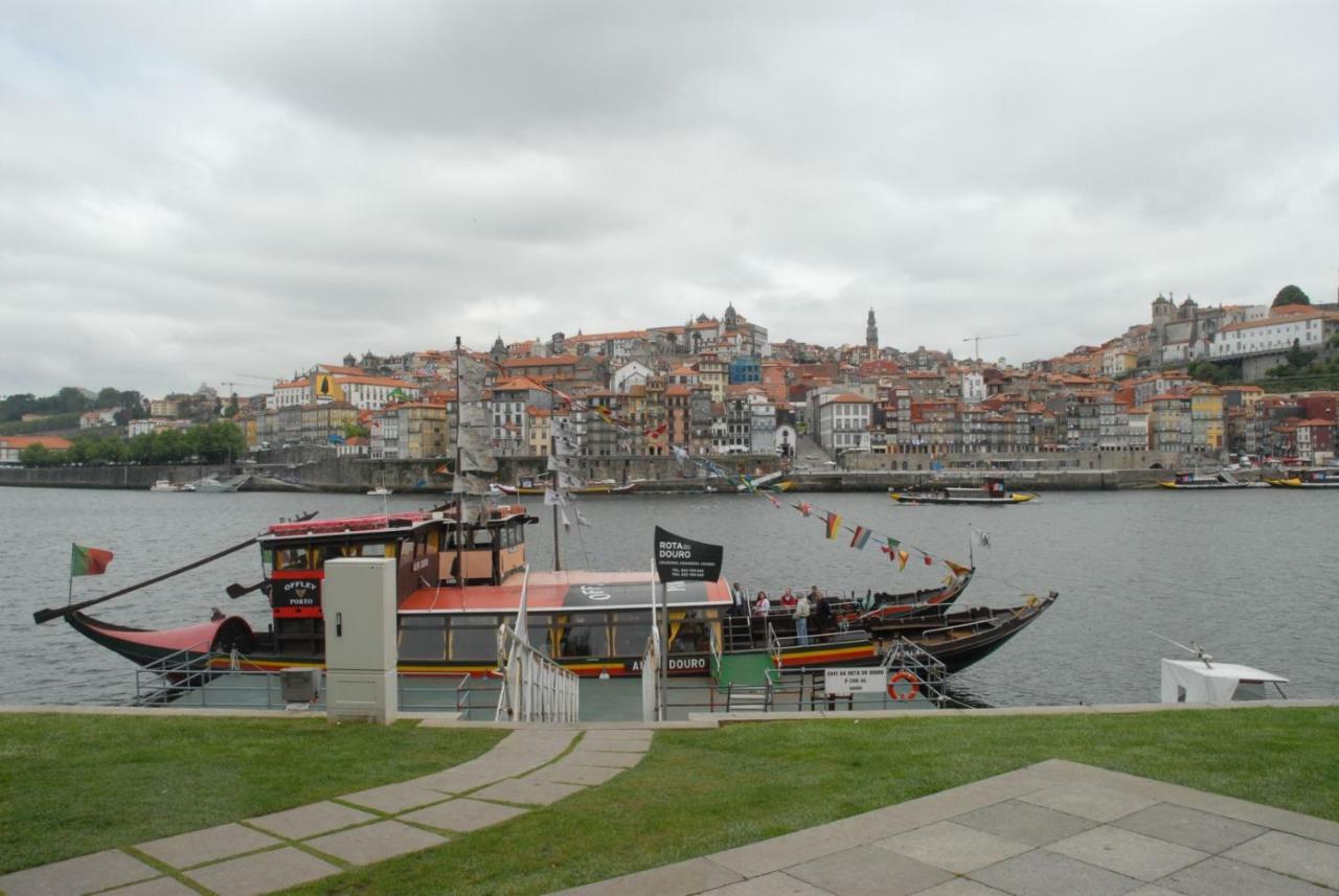Porto Sea Front Apartment 라브라 외부 사진